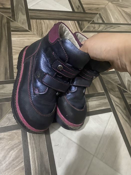 Продам полусапожки elegami натуральная кожа