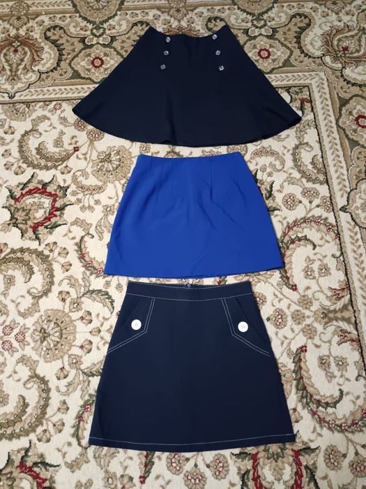 Школьная форма продаётся