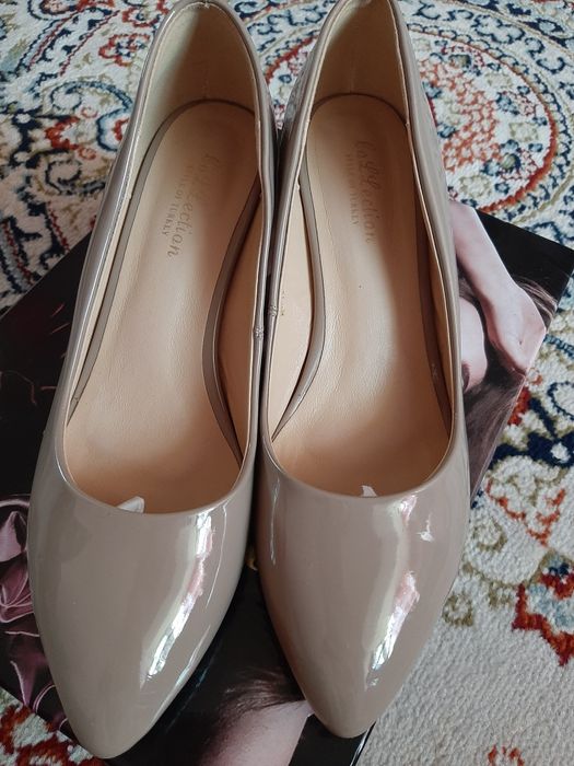 Продаётся лакированные туфли