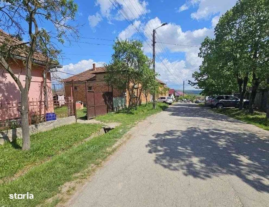 Casa de vanzare sat Rogoz