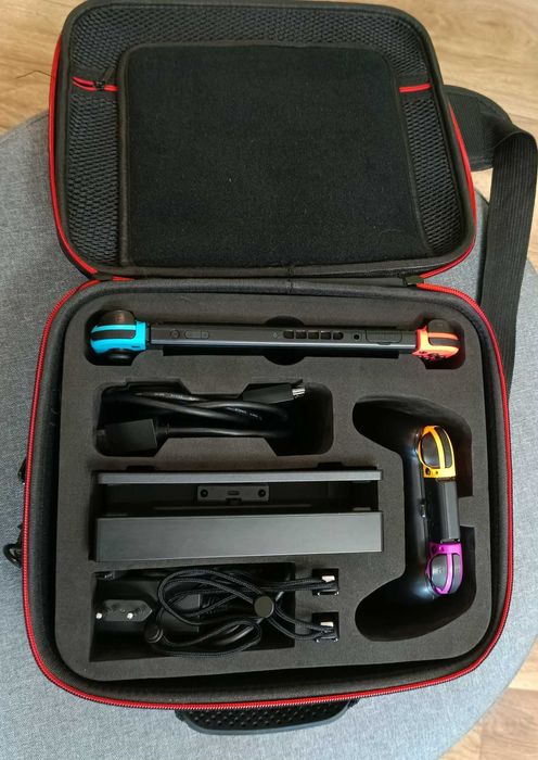 Продавам Nintendo Switch