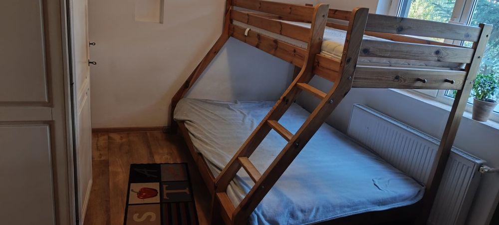 Pat supraetajat  cumparat de la Jysk