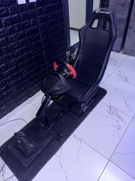 Продается игровая кресло