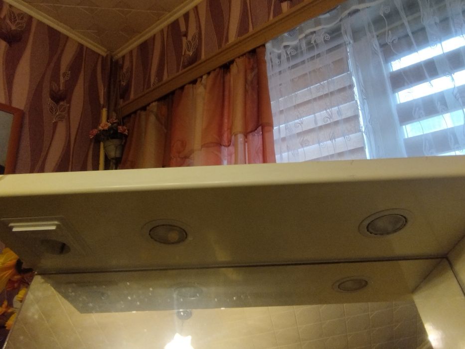 Мивка и шкаф за баня горен