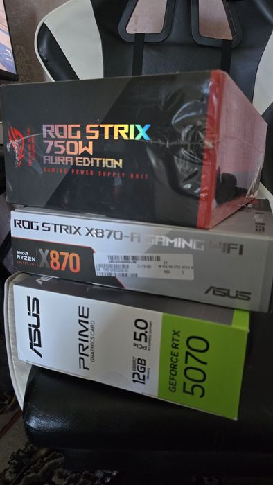 Видеокарта, материнка, блок питания для ПК