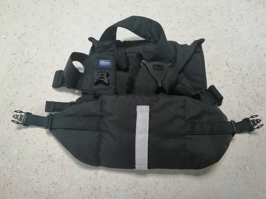 Marsupiu ergonomic Chicco Easy Fit