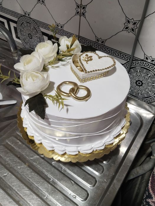 Торт  салат сомса тухумбаракларга заказ оламиз