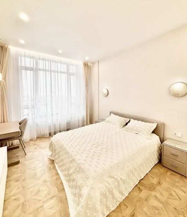 Ц 1 da 1 xonali kvartira ijaraga beriladi.