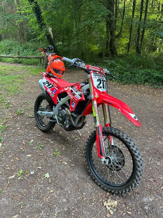 Honda CRF450R 2023 – Stare excelentă, gata de sezon!