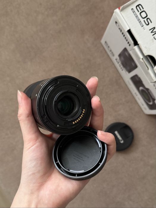 Canon EF-M18-150 IS STM Kit lense