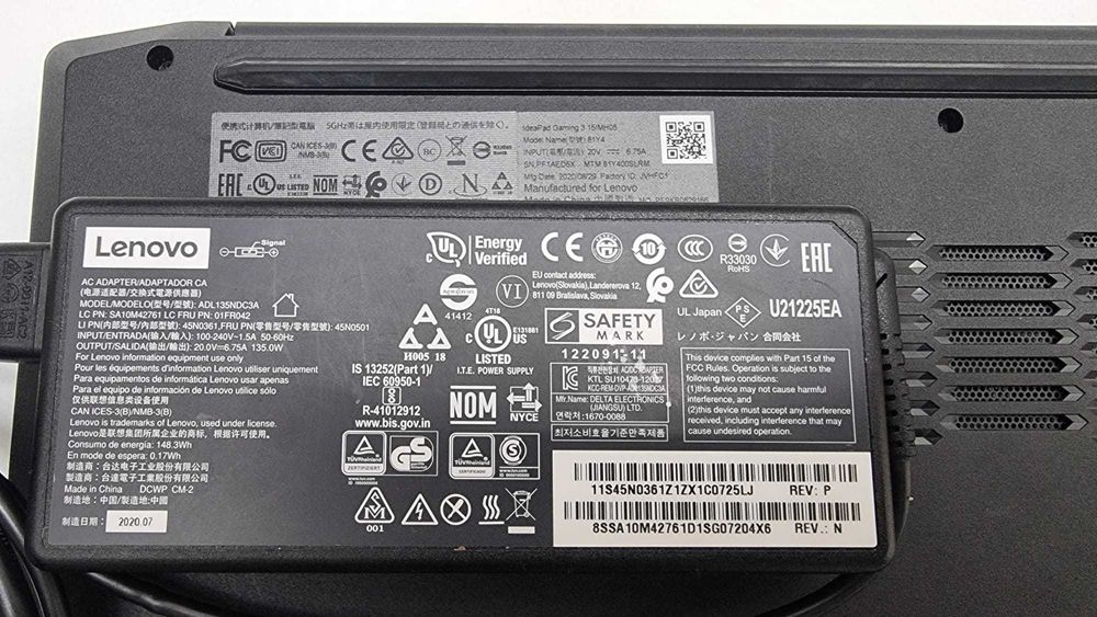 Laptop Gaming Lenovo IdeaPad 3 | i5-10300H | GTX1650Ti | 1TB SSD | 8GB