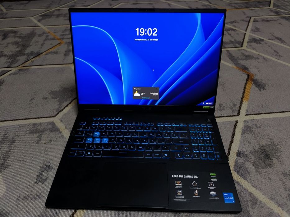 Очень мощный ноултбук Asus taf gameng f16