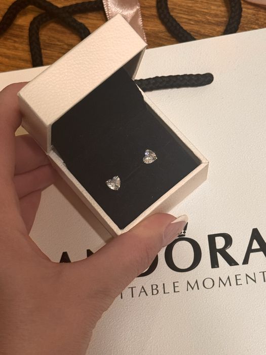 Пандора обеци Pandora