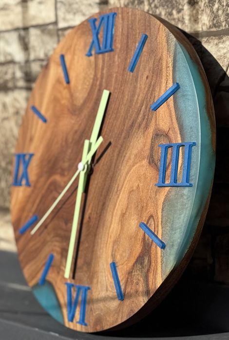 Часы настенные