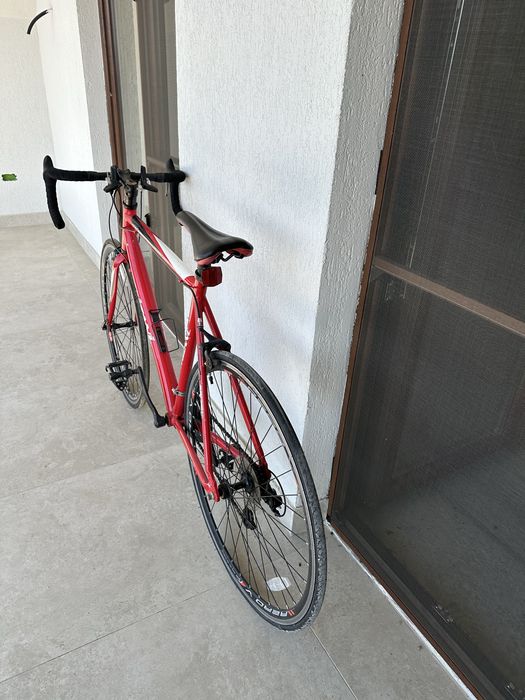 Vând   bicicleta