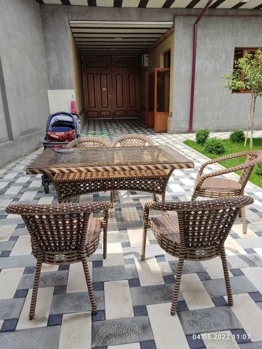 Янги Тош Ми постдан кирганда файзли ховли сотилади. NR494/45