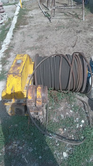 Продам редукторы