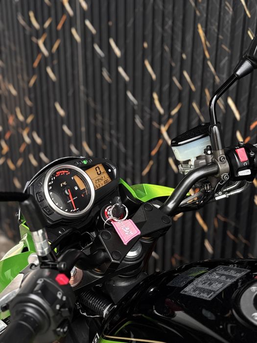 Kawasaki Z750 R ABS