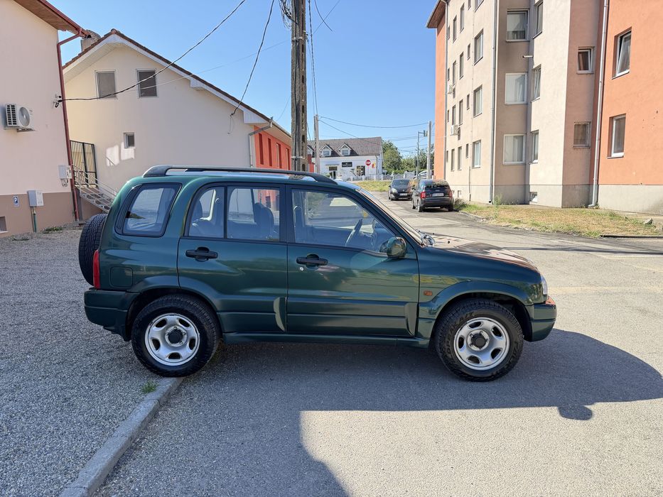 Suzuki Grand Vitara 2003 - 2.0benzina - Impecabil - 125.000km