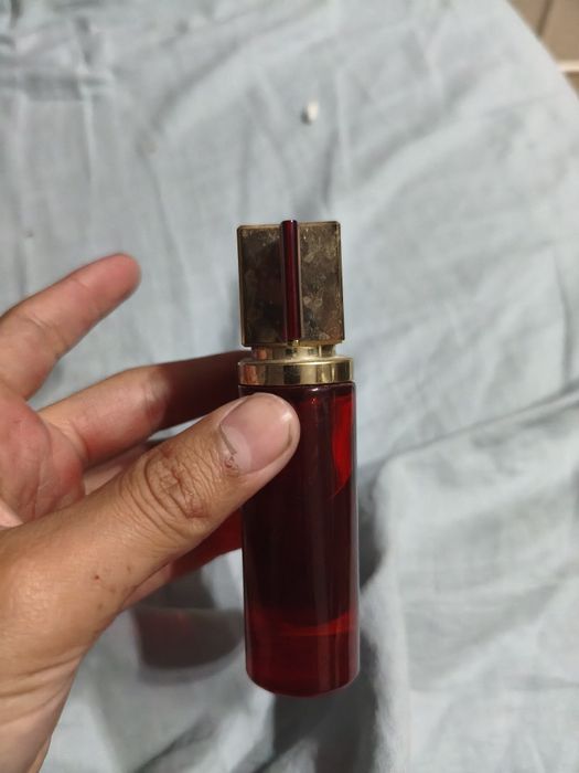 Духи Estēe Lauder le Modern muse Le Rouge Gloss