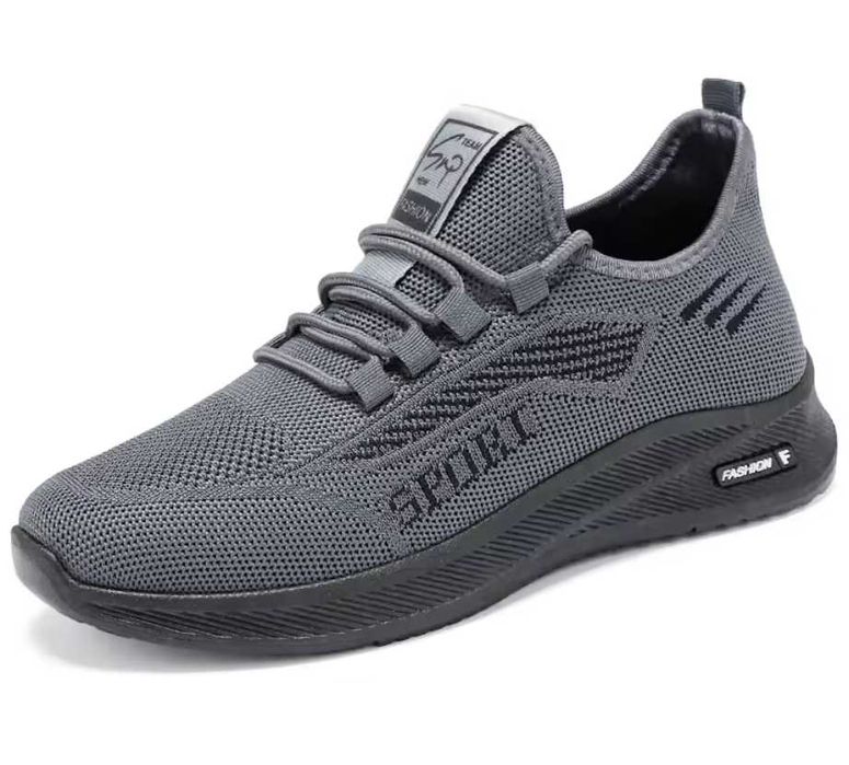 Adidasi sport - Design ușor și confortabil, ideal pentru orice ocazie!