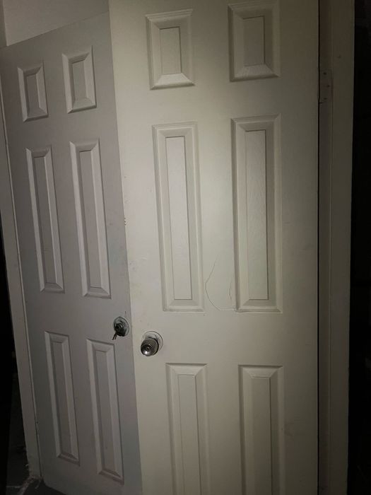 Деревянные двери