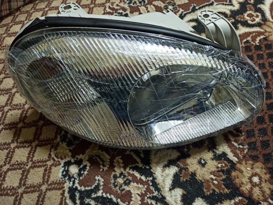 Продам фар для шанс и Ланос