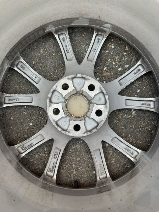 Roti complete Audi originale R17 5x100 ca noi