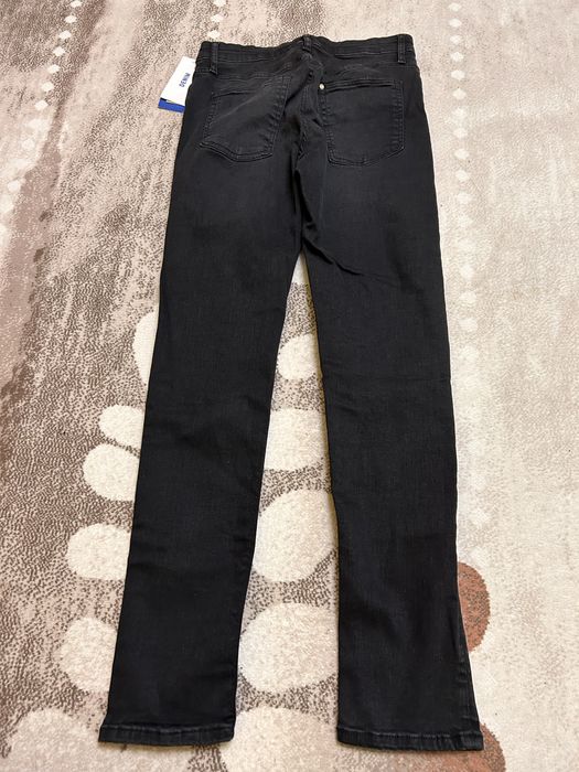 Черные джинси для парня