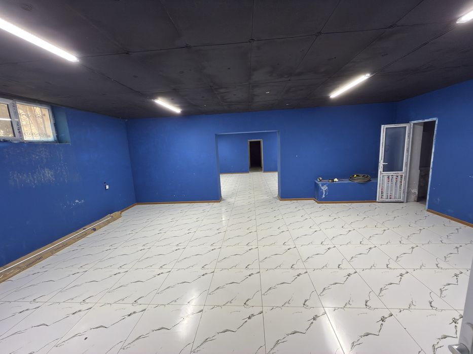 Продаётся подвальное помещение в г Алмалык под частный бизнес. 500кв.м