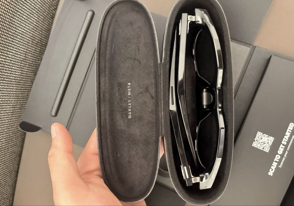 Oakley Meta HSTN Ray Ban Meta
