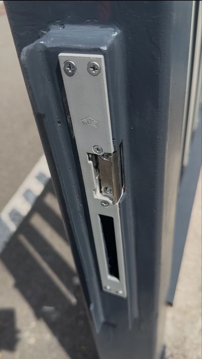 Automatizari porti culisante si batante/ video interfoane / deschidere cu telefonul