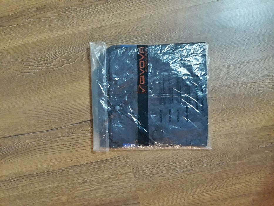 Geacă fâș copii marca GIVOVA