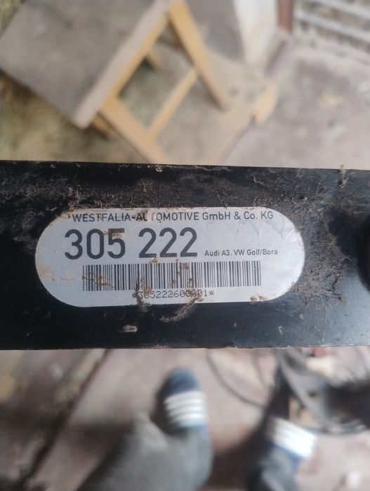 Cârlig remorcare aproape nou WV, Audi