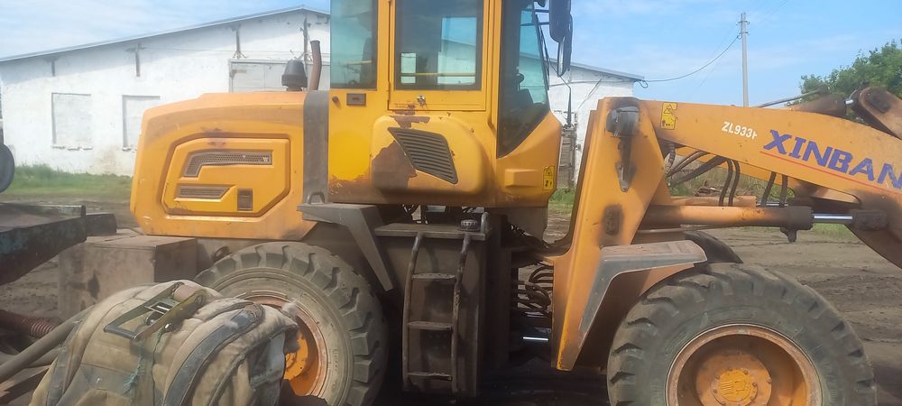 Продам погрузчик