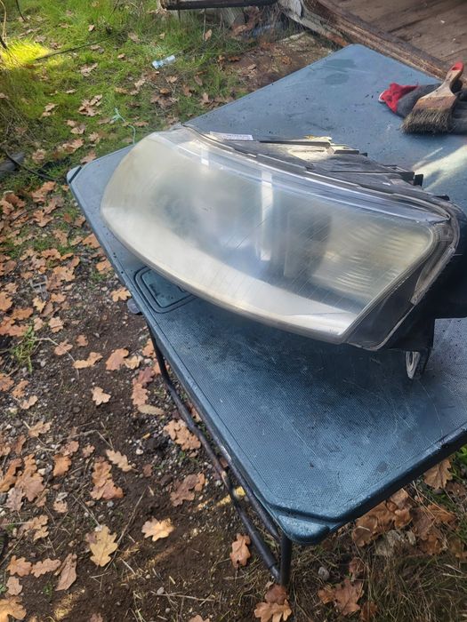 Ляв Фар за Ауди А6 4f