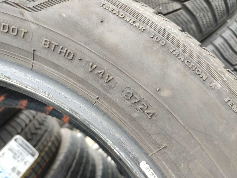 2бр Летни гуми 225 60 18 - Bridgestone - DOT 2024