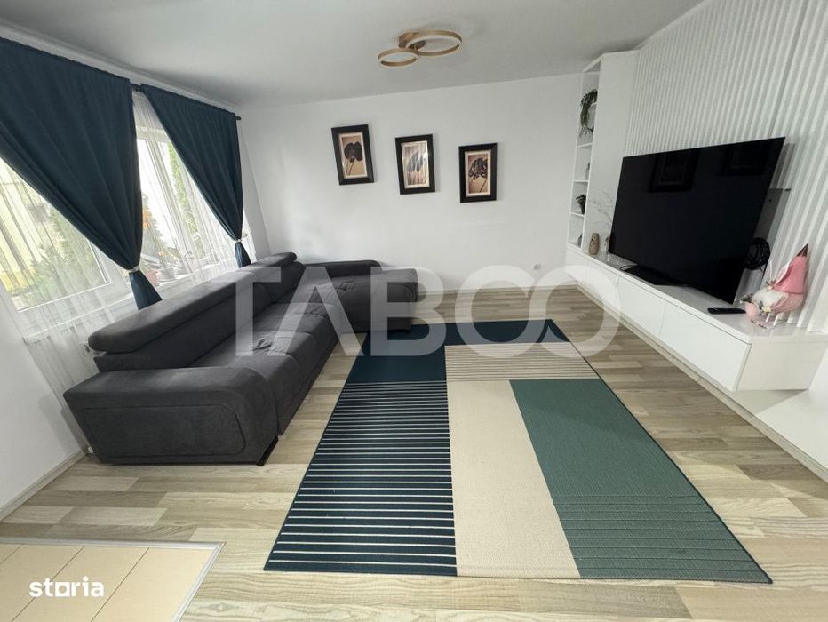 Casacu 4 camere de vanzare  zona linistita  Sura Mare Sibiu