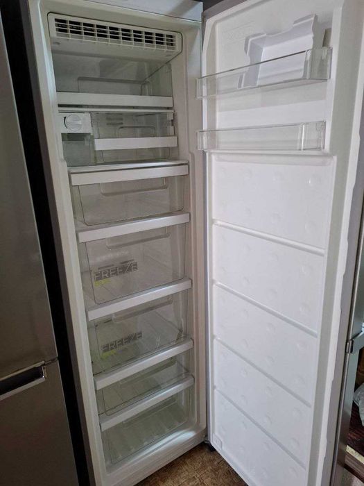 Morozilnik sotiladi Midea kotta yaxshisu