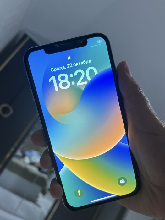 iPhone X телефон