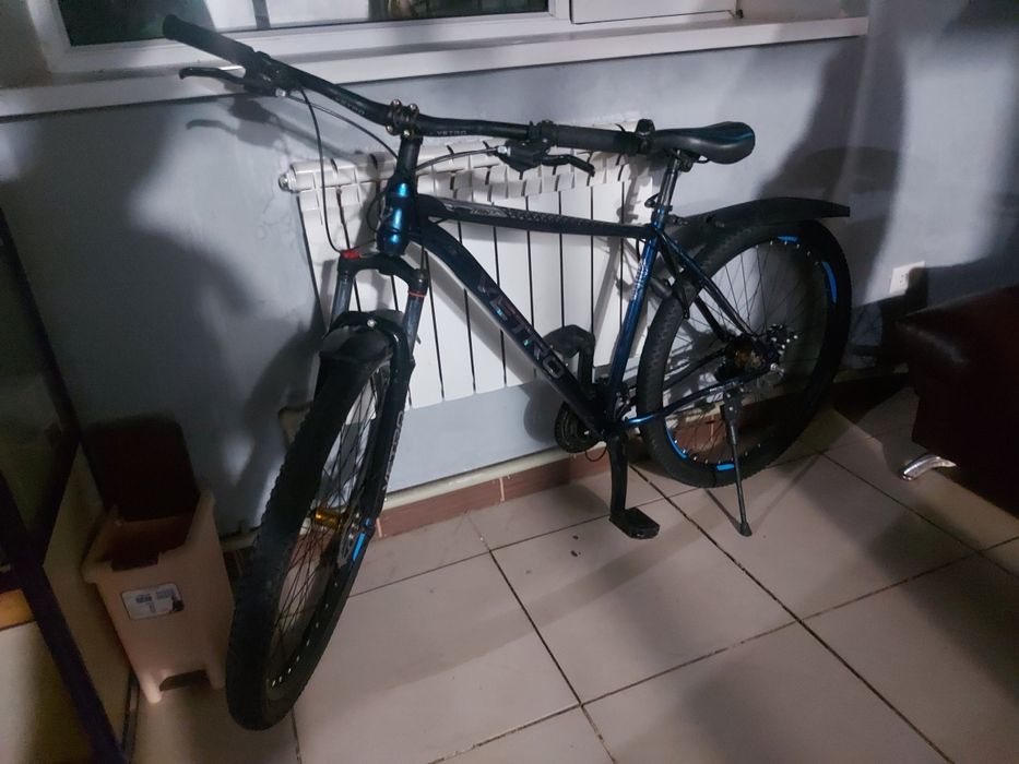 Велосипед в хорошем состояние поездил один сезон