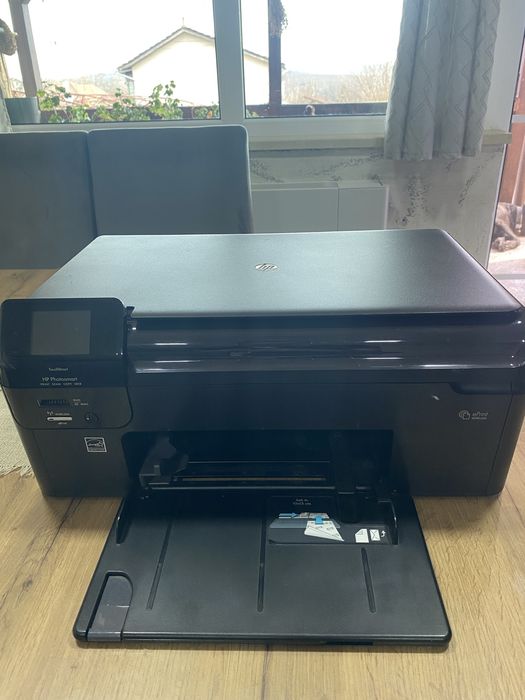 Принтеп, скенер и копир HP Photosmart B110a