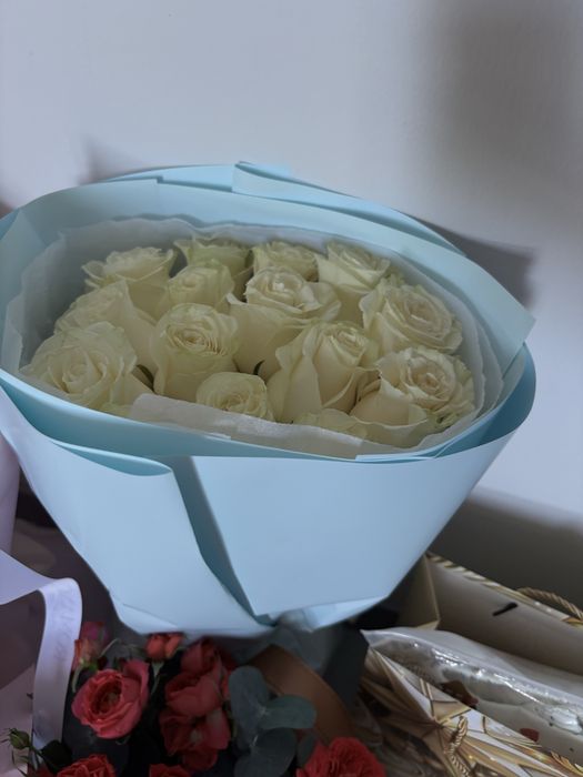 Цветы Роза 15 шт