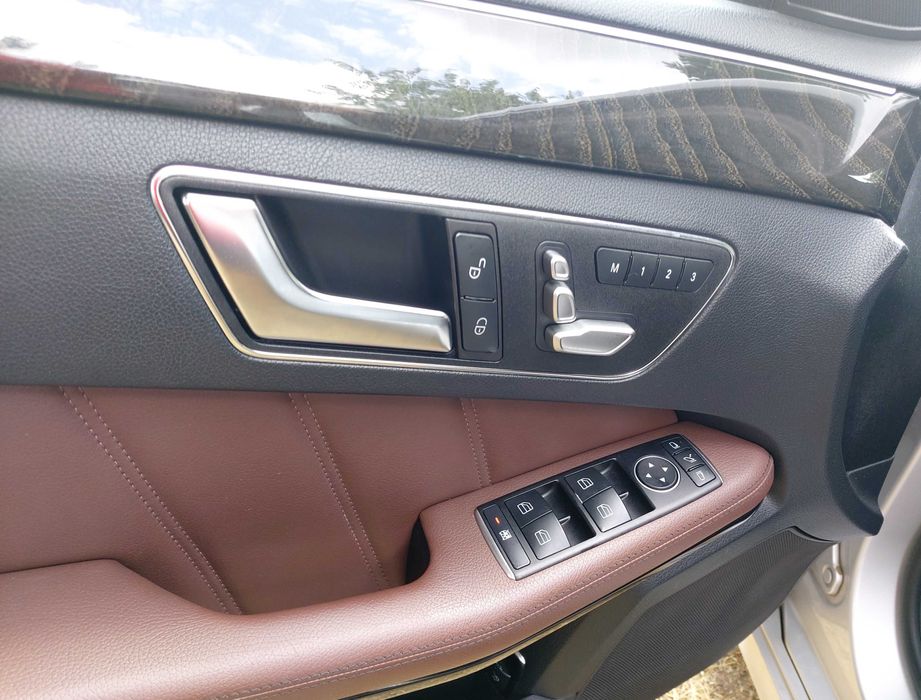 На Части Мерседес W212 фейс E350 4-matic OM642 ab blue Mercedes