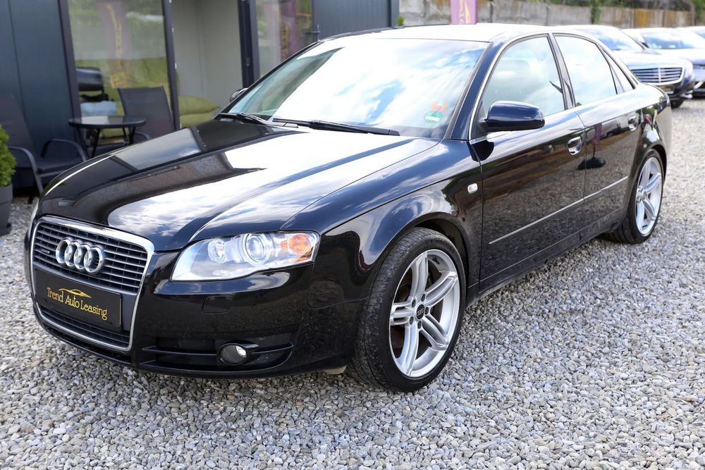 Audi A4 Limuzina Rate Avans 0 / Defecta 2.0tfsi 200cai Quattro Xenon Navi Jante s-line