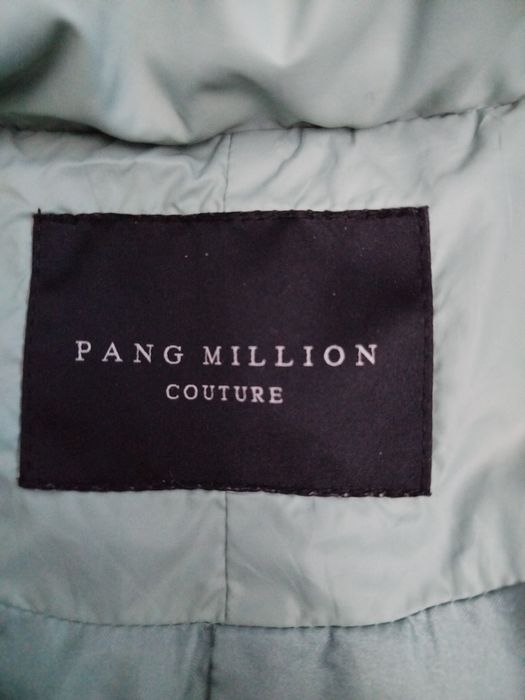 Продается куртка женская.