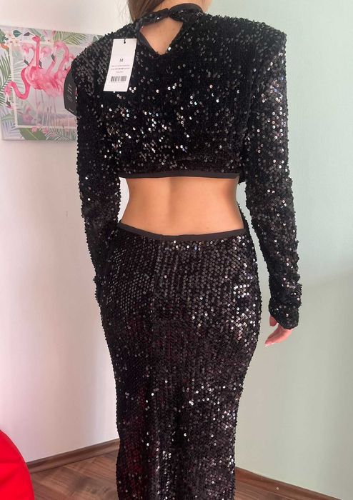 Rochie neagra cu paiete