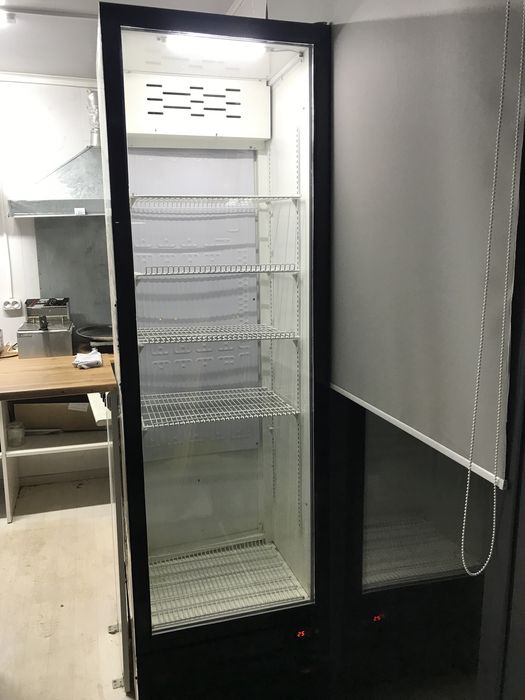 Продается холодильник для напиток