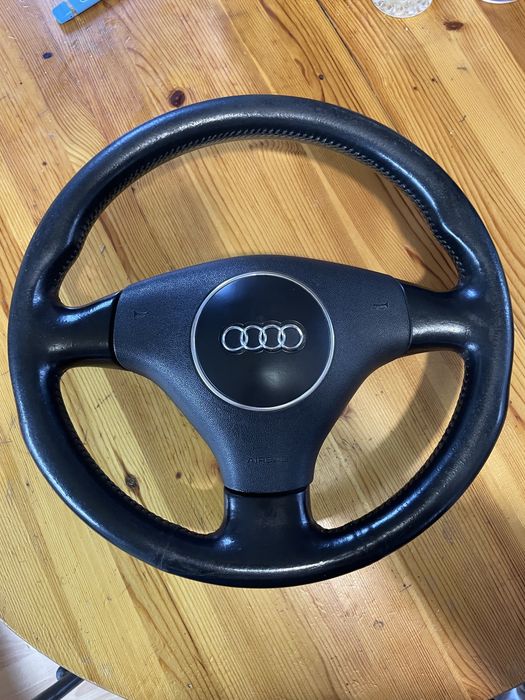 Оригинален волан Audi A4 B6 с airbag