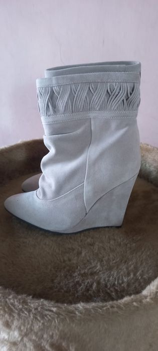 Замшевые батильоны